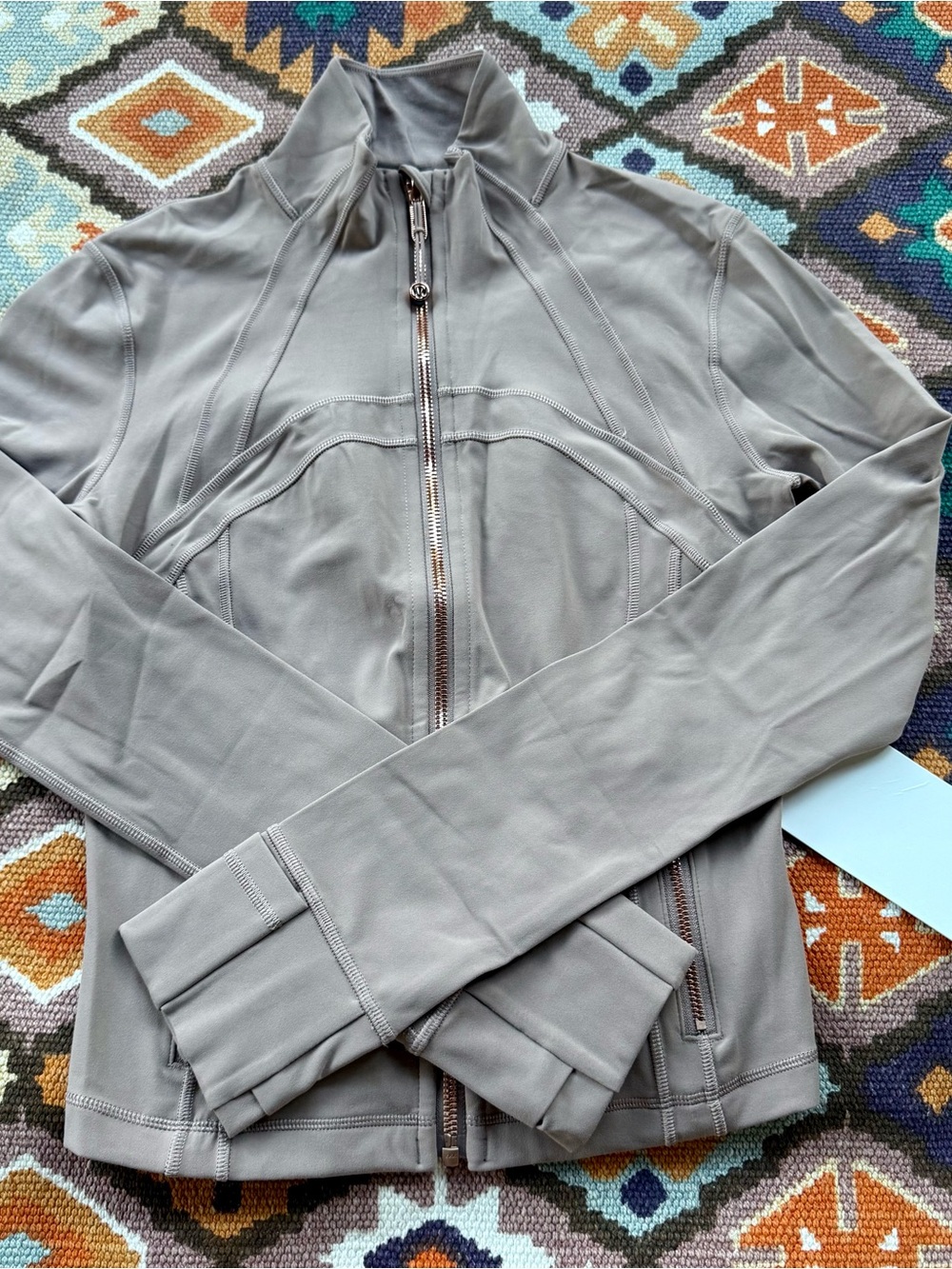 Lululemon Define Cropped Jacket Ashen Rose / Rose Gold Brand New Women’s Size 6